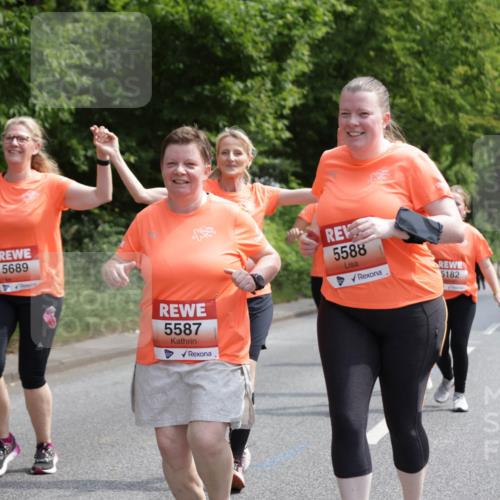15.06.2025 - REWE Women's Run Jannik Wohlers http://msf.ph/oto/7940009 15.06.2025 10:14:57 Laufen 5689, 5587, 5588, 182 meine-sportfotos.de