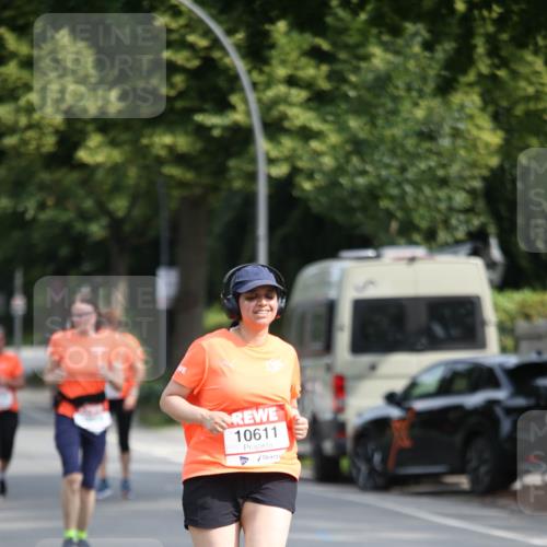15.06.2025 - REWE Women's Run Jannik Wohlers http://msf.ph/oto/7940040 15.06.2025 09:58:02 Laufen 10611 meine-sportfotos.de