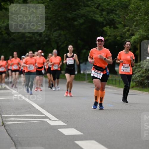 15.06.2025 - REWE Women's Run Dr. Thomas Lammeyer http://msf.ph/oto/7940047 15.06.2025 09:20:47 Laufen 18704, 10696, 10047 meine-sportfotos.de