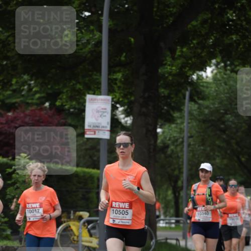 15.06.2025 - REWE Women's Run Jannik Wohlers http://msf.ph/oto/7940058 15.06.2025 08:27:40 Laufen 15, 2025, 10017, 10505, 10340, 10014 meine-sportfotos.de
