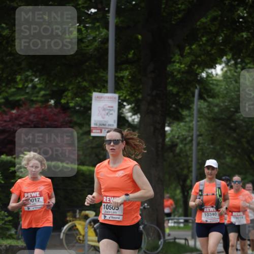 15.06.2025 - REWE Women's Run Jannik Wohlers http://msf.ph/oto/7940070 15.06.2025 08:27:41 Laufen 017, 10505, 10340 meine-sportfotos.de