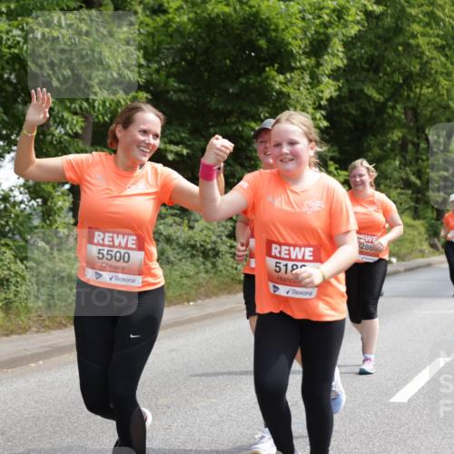 15.06.2025 - REWE Women's Run Jannik Wohlers http://msf.ph/oto/7940139 15.06.2025 10:14:59 Laufen 5500, 518, 286 meine-sportfotos.de