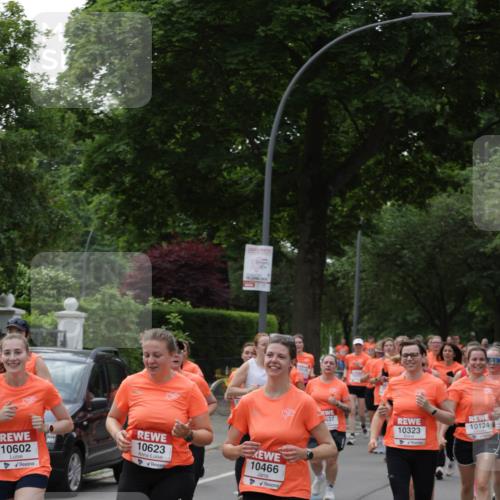15.06.2025 - REWE Women's Run Jannik Wohlers http://msf.ph/oto/7940177 15.06.2025 08:27:48 Laufen 10602, 10623, 10466, 637, 10323, 10124 meine-sportfotos.de