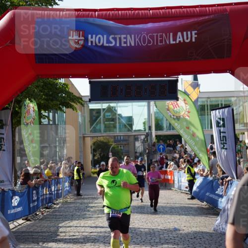 13.06.2025 - Holstenköstenlauf Felixshl http://msf.ph/oto/7940200 13.06.2025 18:06:54 Laufen 2605, 2638, 2743, 3076, 3286, 3584, 3719 meine-sportfotos.de