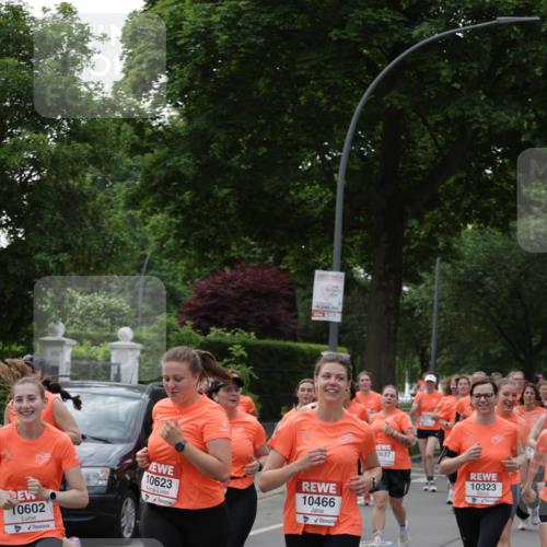 15.06.2025 - REWE Women's Run Jannik Wohlers http://msf.ph/oto/7940205 15.06.2025 08:27:49 Laufen 10602, 10623, 10466, 0637, 10323 meine-sportfotos.de