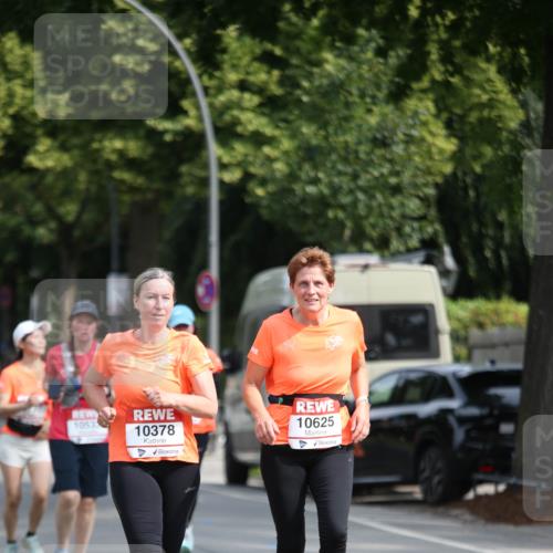 15.06.2025 - REWE Women's Run Jannik Wohlers http://msf.ph/oto/7940219 15.06.2025 09:58:11 Laufen 1053, 10378, 10625 meine-sportfotos.de