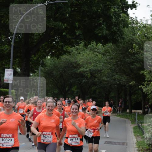 15.06.2025 - REWE Women's Run Jannik Wohlers http://msf.ph/oto/7940253 15.06.2025 08:27:50 Laufen 10323, 10712, 10124, 10498 meine-sportfotos.de