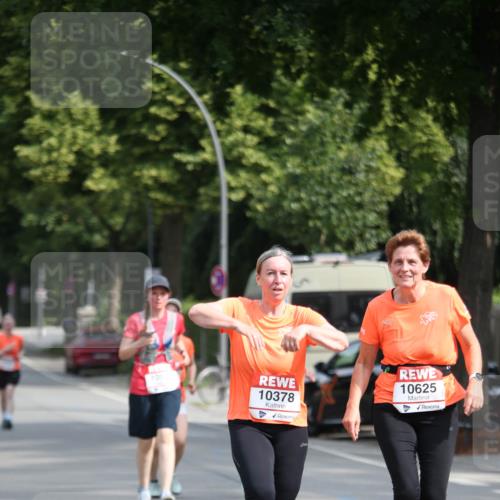 15.06.2025 - REWE Women's Run Jannik Wohlers http://msf.ph/oto/7940270 15.06.2025 09:58:12 Laufen 105, 10378, 10625 meine-sportfotos.de