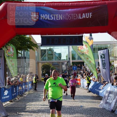 13.06.2025 - Holstenköstenlauf Felixshl http://msf.ph/oto/7940286 13.06.2025 18:06:55 Laufen 2605, 2638, 2743, 3076, 3286, 3584, 3719 meine-sportfotos.de