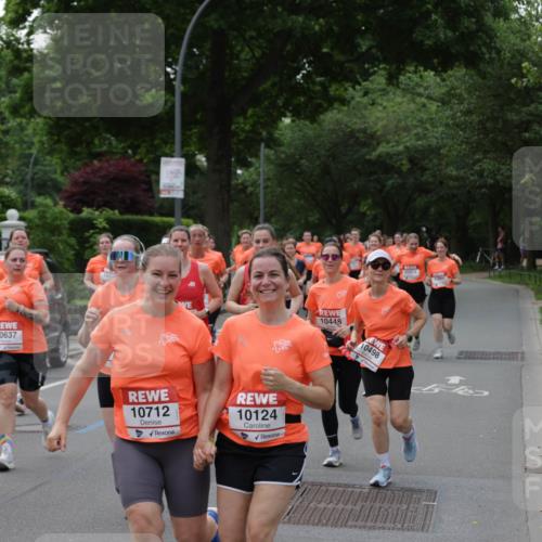 15.06.2025 - REWE Women's Run Jannik Wohlers http://msf.ph/oto/7940314 15.06.2025 08:27:51 Laufen 22, 10637, 10712, 10124, 10448, 10498, 10413 meine-sportfotos.de