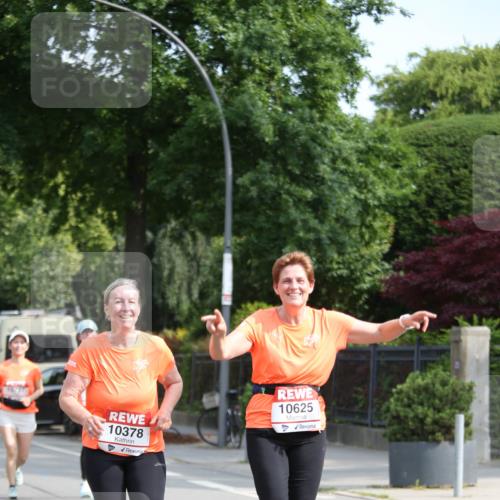 15.06.2025 - REWE Women's Run Jannik Wohlers http://msf.ph/oto/7940340 15.06.2025 09:58:14 Laufen 10378 meine-sportfotos.de