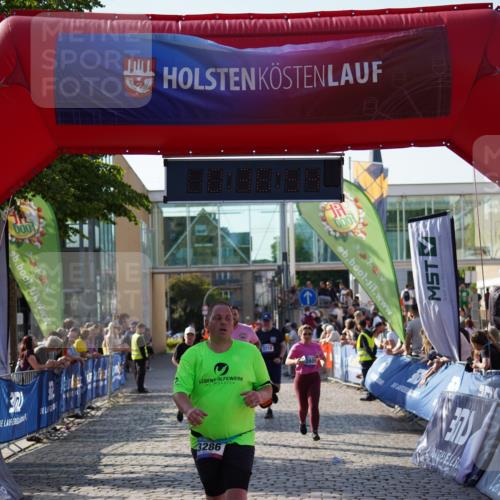 13.06.2025 - Holstenköstenlauf Felixshl http://msf.ph/oto/7940351 13.06.2025 18:06:55 Laufen 2605, 2638, 2743, 3076, 3286, 3584, 3719 meine-sportfotos.de