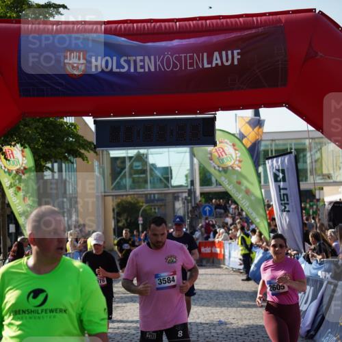 13.06.2025 - Holstenköstenlauf Felixshl http://msf.ph/oto/7940392 13.06.2025 18:06:59 Laufen 2605, 2704, 3027, 3076, 3286, 3584, 3719, 3783, 3827 meine-sportfotos.de