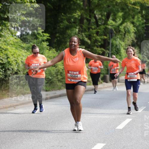 15.06.2025 - REWE Women's Run Jannik Wohlers http://msf.ph/oto/7940403 15.06.2025 10:15:06 Laufen 552, 5584, 5033 meine-sportfotos.de