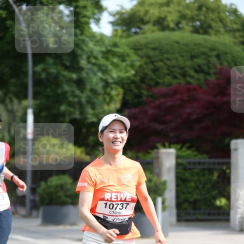 15.06.2025 - REWE Women's Run Jannik Wohlers http://msf.ph/oto/7940451 15.06.2025 09:58:18 Laufen 33, 10737 meine-sportfotos.de