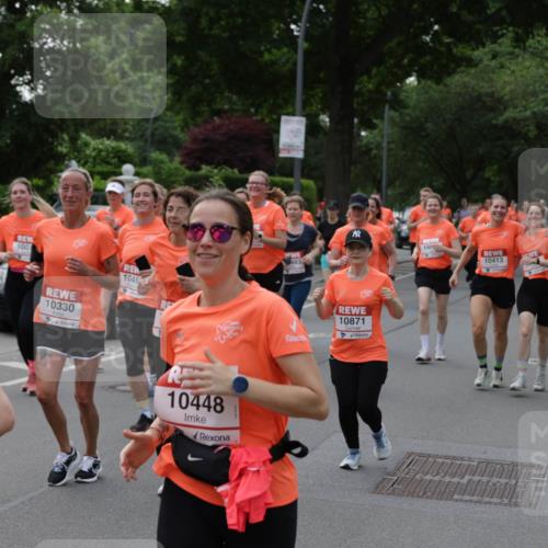 15.06.2025 - REWE Women's Run Jannik Wohlers http://msf.ph/oto/7940483 15.06.2025 08:27:54 Laufen 1001, 10330, 1045, 10448, 483, 10871, 100, 10413 meine-sportfotos.de