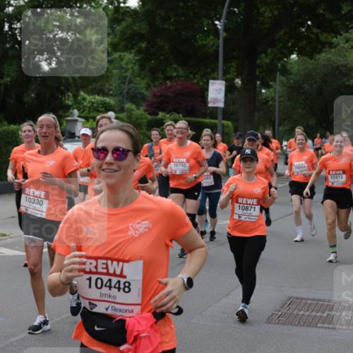 15.06.2025 - REWE Women's Run Jannik Wohlers http://msf.ph/oto/7940501 15.06.2025 08:27:54 Laufen 10330, 10448, 10792, 483, 10871, 10053, 10413, 10805 meine-sportfotos.de