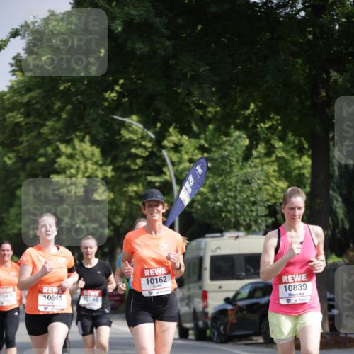 15.06.2025 - REWE Women's Run Jannik Wohlers http://msf.ph/oto/7940504 15.06.2025 08:45:28 Laufen 10162, 10476, 10644, 10344, 10839 meine-sportfotos.de