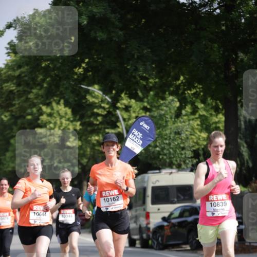 15.06.2025 - REWE Women's Run Jannik Wohlers http://msf.ph/oto/7940508 15.06.2025 08:45:28 Laufen 10476, 10644, 10344, 05, 00, 10162, 10839 meine-sportfotos.de