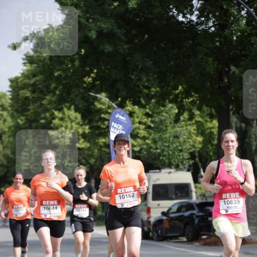 15.06.2025 - REWE Women's Run Jannik Wohlers http://msf.ph/oto/7940522 15.06.2025 08:45:28 Laufen 10476, 10644, 10344, 10162, 10839 meine-sportfotos.de