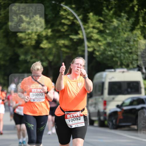 15.06.2025 - REWE Women's Run Jannik Wohlers http://msf.ph/oto/7940541 15.06.2025 09:58:21 Laufen 10803, 10092 meine-sportfotos.de