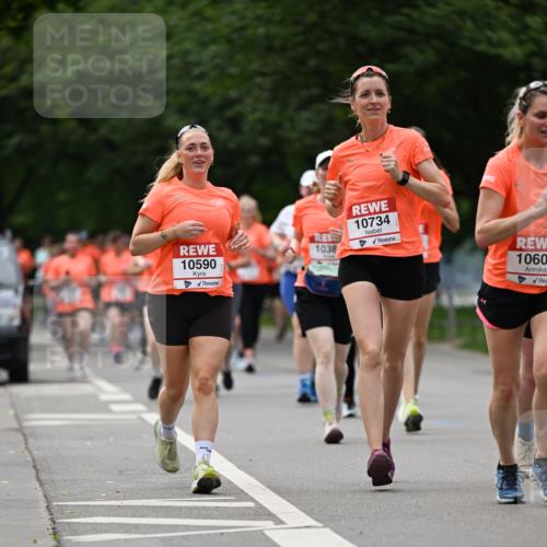 15.06.2025 - REWE Women's Run Dr. Thomas Lammeyer http://msf.ph/oto/7940553 15.06.2025 09:20:58 Laufen 10590, 1038, 10734, 1060 meine-sportfotos.de