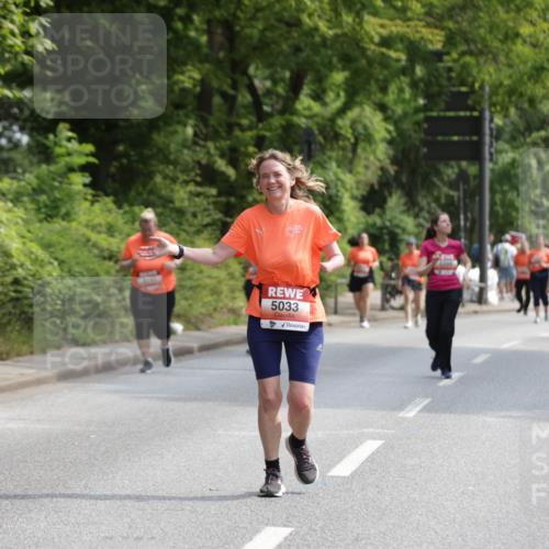 15.06.2025 - REWE Women's Run Jannik Wohlers http://msf.ph/oto/7940571 15.06.2025 10:15:09 Laufen 5033 meine-sportfotos.de