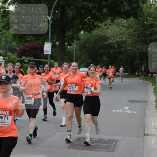 15.06.2025 - REWE Women's Run Jannik Wohlers http://msf.ph/oto/7940575 15.06.2025 08:27:56 Laufen 1043, 10792, 10871, 3, 10086, 10, 10413, 10805 meine-sportfotos.de