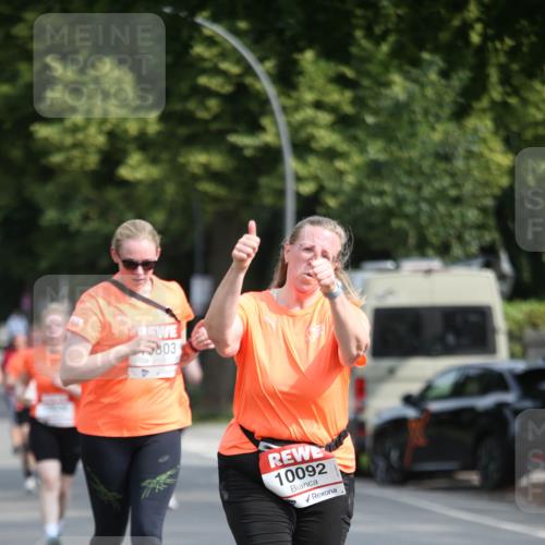15.06.2025 - REWE Women's Run Jannik Wohlers http://msf.ph/oto/7940589 15.06.2025 09:58:22 Laufen 803, 10092 meine-sportfotos.de