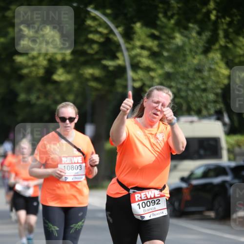 15.06.2025 - REWE Women's Run Jannik Wohlers http://msf.ph/oto/7940606 15.06.2025 09:58:22 Laufen 10803, 10092 meine-sportfotos.de