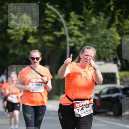15.06.2025 - REWE Women's Run Jannik Wohlers http://msf.ph/oto/7940612 15.06.2025 09:58:22 Laufen 10803, 10092 meine-sportfotos.de