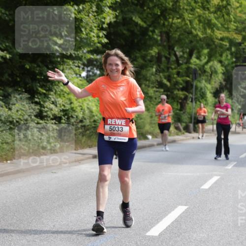 15.06.2025 - REWE Women's Run Jannik Wohlers http://msf.ph/oto/7940621 15.06.2025 10:15:10 Laufen 5033 meine-sportfotos.de
