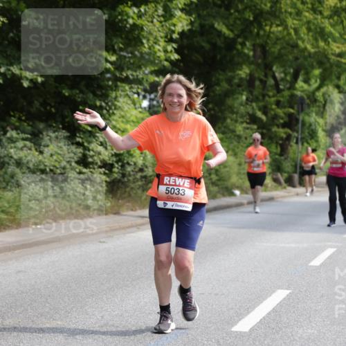 15.06.2025 - REWE Women's Run Jannik Wohlers http://msf.ph/oto/7940638 15.06.2025 10:15:11 Laufen 5033 meine-sportfotos.de