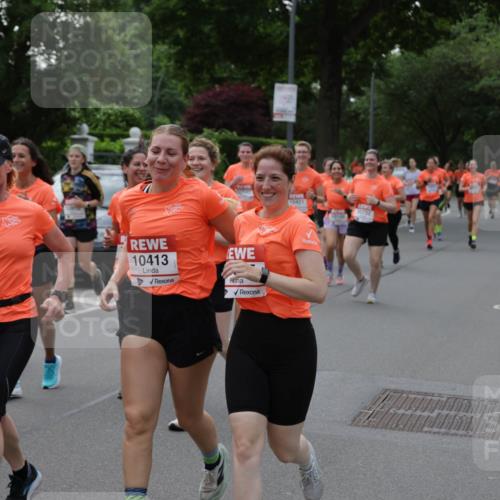 15.06.2025 - REWE Women's Run Jannik Wohlers http://msf.ph/oto/7940667 15.06.2025 08:27:57 Laufen 100, 104, 10086, 10413, 10421, 10150, 10732 meine-sportfotos.de