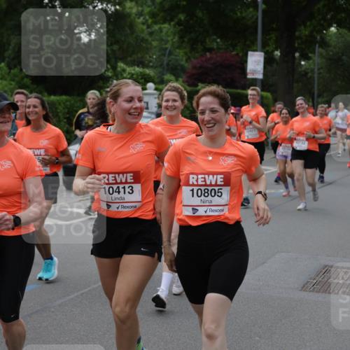 15.06.2025 - REWE Women's Run Jannik Wohlers http://msf.ph/oto/7940681 15.06.2025 08:27:58 Laufen 10, 10086, 5, 10413, 10805, 10421, 10732, 10150 meine-sportfotos.de