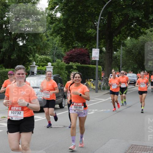 15.06.2025 - REWE Women's Run Jannik Wohlers http://msf.ph/oto/7940695 15.06.2025 08:28:01 Laufen 10732, 10, 10553, 10150, 10837, 10342 meine-sportfotos.de