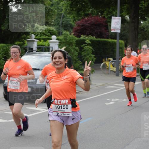 15.06.2025 - REWE Women's Run Jannik Wohlers http://msf.ph/oto/7940726 15.06.2025 08:28:02 Laufen 10553, 10, 10150, 10837, 10342 meine-sportfotos.de