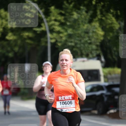 15.06.2025 - REWE Women's Run Jannik Wohlers http://msf.ph/oto/7940753 15.06.2025 09:58:27 Laufen 10606 meine-sportfotos.de