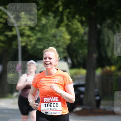15.06.2025 - REWE Women's Run Jannik Wohlers http://msf.ph/oto/7940787 15.06.2025 09:58:28 Laufen 10606 meine-sportfotos.de
