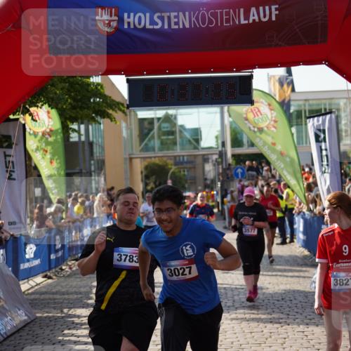 13.06.2025 - Holstenköstenlauf Felixshl http://msf.ph/oto/7940798 13.06.2025 18:07:06 Laufen 2250, 2621, 2704, 3027, 3236, 3293, 3577, 3783, 3812, 3827 meine-sportfotos.de