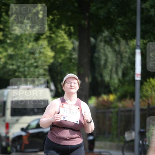 15.06.2025 - REWE Women's Run Jannik Wohlers http://msf.ph/oto/7940833 15.06.2025 09:58:31 Laufen 10287 meine-sportfotos.de