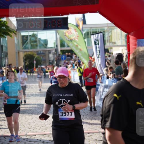 13.06.2025 - Holstenköstenlauf Felixshl http://msf.ph/oto/7940877 13.06.2025 18:07:09 Laufen 2250, 2586, 2621, 3027, 3236, 3293, 3577, 3783, 3812, 3827 meine-sportfotos.de