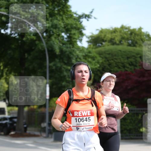 15.06.2025 - REWE Women's Run Jannik Wohlers http://msf.ph/oto/7940917 15.06.2025 09:58:33 Laufen 10645, 10287 meine-sportfotos.de