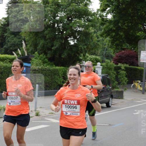 15.06.2025 - REWE Women's Run Jannik Wohlers http://msf.ph/oto/7940920 15.06.2025 08:28:06 Laufen 10837, 10096 meine-sportfotos.de