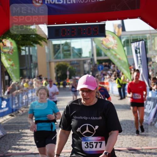 13.06.2025 - Holstenköstenlauf Felixshl http://msf.ph/oto/7940950 13.06.2025 18:07:10 Laufen 2250, 2586, 2621, 2696, 3027, 3236, 3293, 3577, 3783, 3812, 3827 meine-sportfotos.de