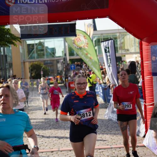 13.06.2025 - Holstenköstenlauf Felixshl http://msf.ph/oto/7940985 13.06.2025 18:07:12 Laufen 2250, 2586, 2621, 2696, 3236, 3293, 3577, 3812 meine-sportfotos.de