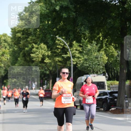 15.06.2025 - REWE Women's Run Jannik Wohlers http://msf.ph/oto/7941027 15.06.2025 09:58:38 Laufen 10032, 10419 meine-sportfotos.de