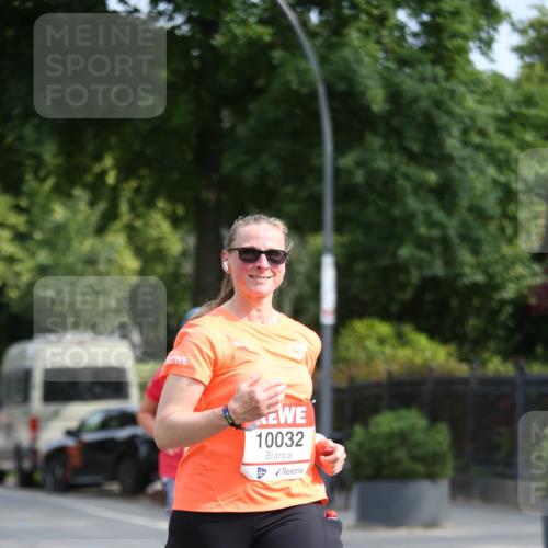 15.06.2025 - REWE Women's Run Jannik Wohlers http://msf.ph/oto/7941068 15.06.2025 09:58:40 Laufen 10032 meine-sportfotos.de