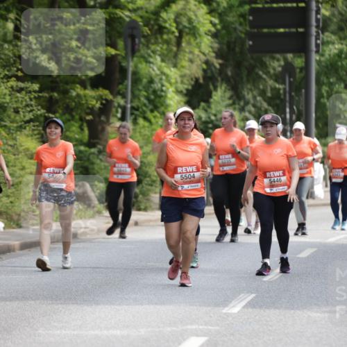 15.06.2025 - REWE Women's Run Jannik Wohlers http://msf.ph/oto/7941095 15.06.2025 10:15:20 Laufen 5235, 357, 5645, 54, 5504, 5446, 6343 meine-sportfotos.de