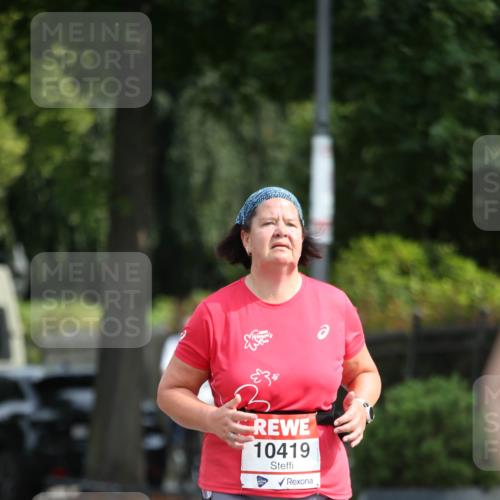 15.06.2025 - REWE Women's Run Jannik Wohlers http://msf.ph/oto/7941096 15.06.2025 09:58:41 Laufen 10419 meine-sportfotos.de